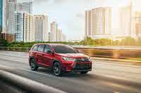 2019 Toyota Highlander Picture Gallery