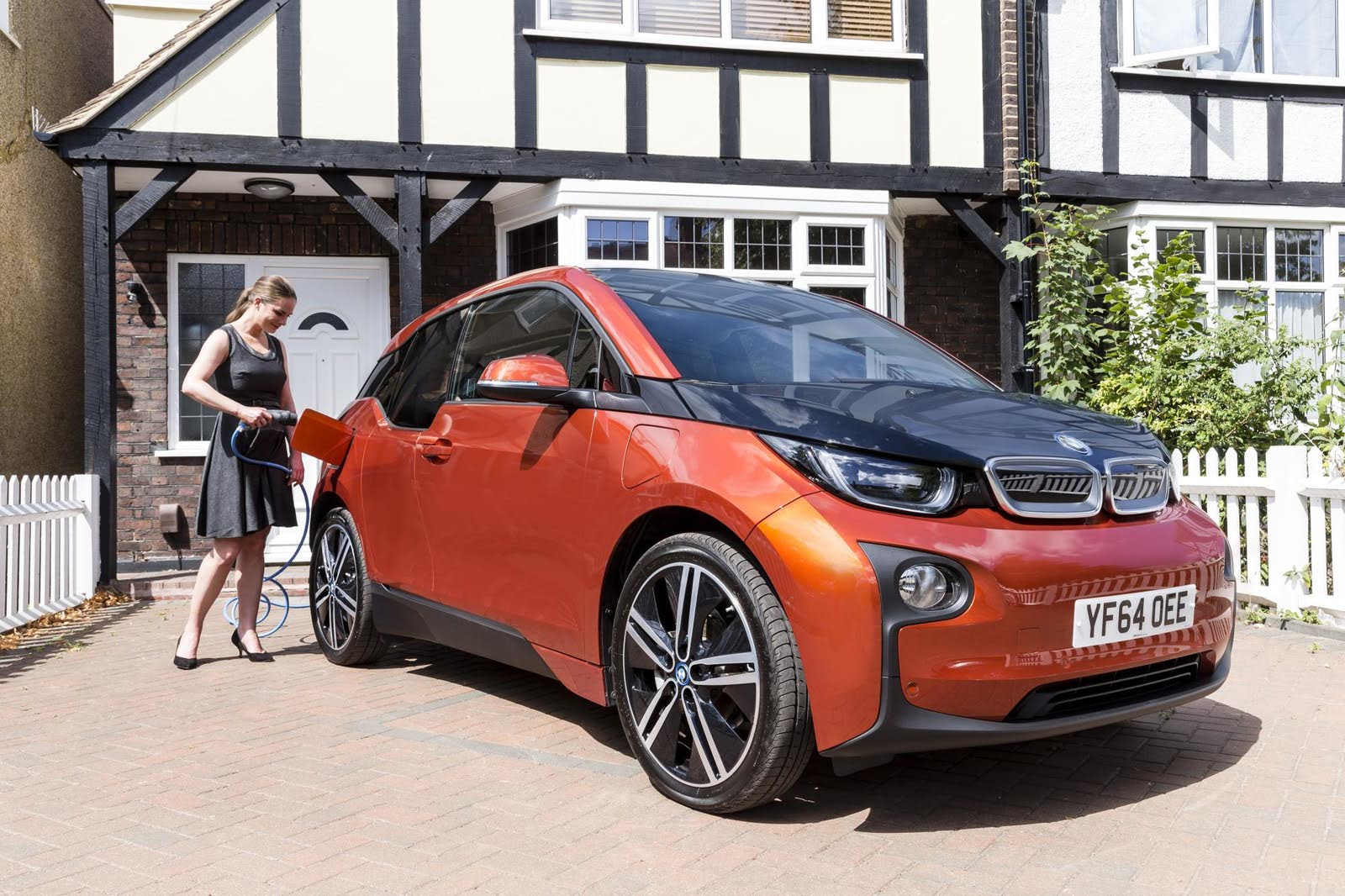 Should I Buy a Petrol, Diesel, Hybrid or Electric Car? CarGurus.co.uk