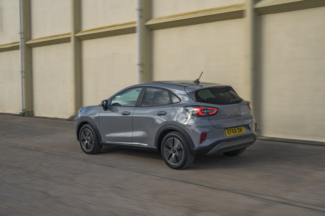 Ford Puma SUV (2019-2020) Ford Puma SUV (2019-2020)