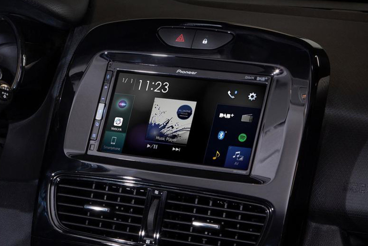 Renault Clio 4 navigatie 10,1 inch android 12 dab+ apple carplay  androidauto - www.