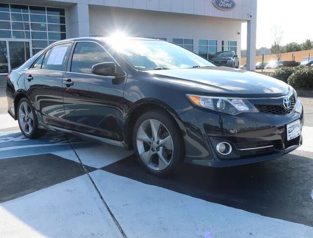 Used 2014 Toyota Camry SE V6 for Sale Right Now - CarGurus
