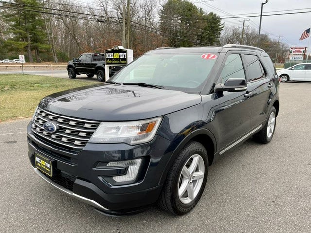 Used 17 Ford Explorer Xlt Awd For Sale With Photos Cargurus Used 17 Ford Explorer Xlt Awd For Sale With Photos Cargurus
