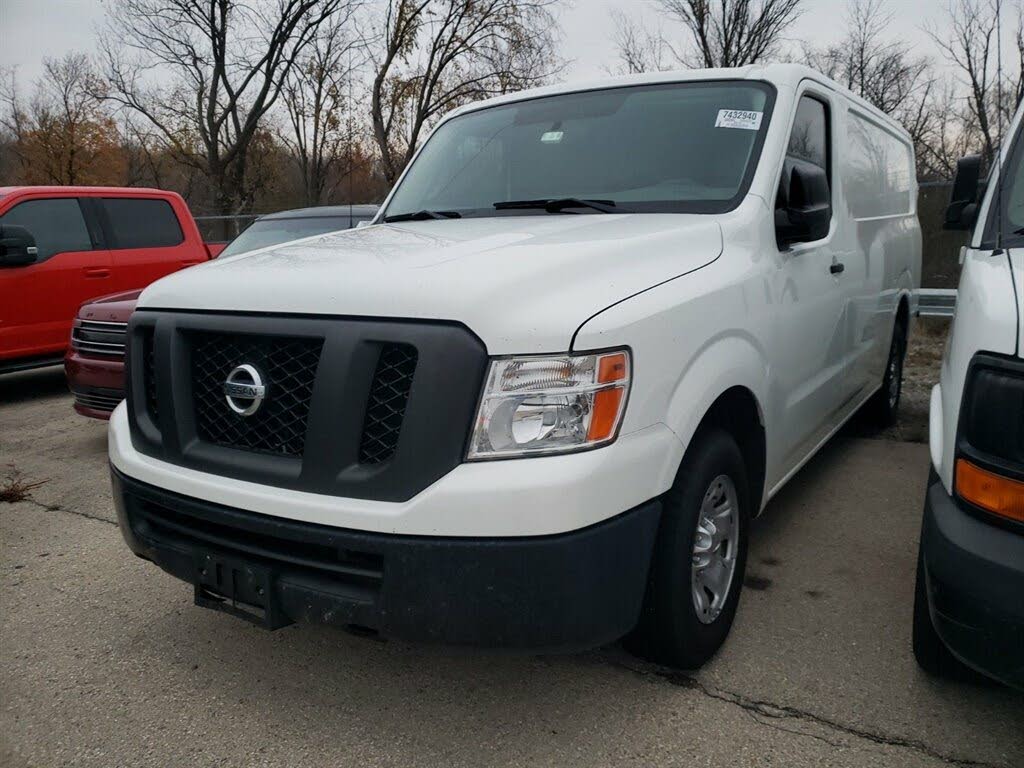 2010 nissan nv cargo