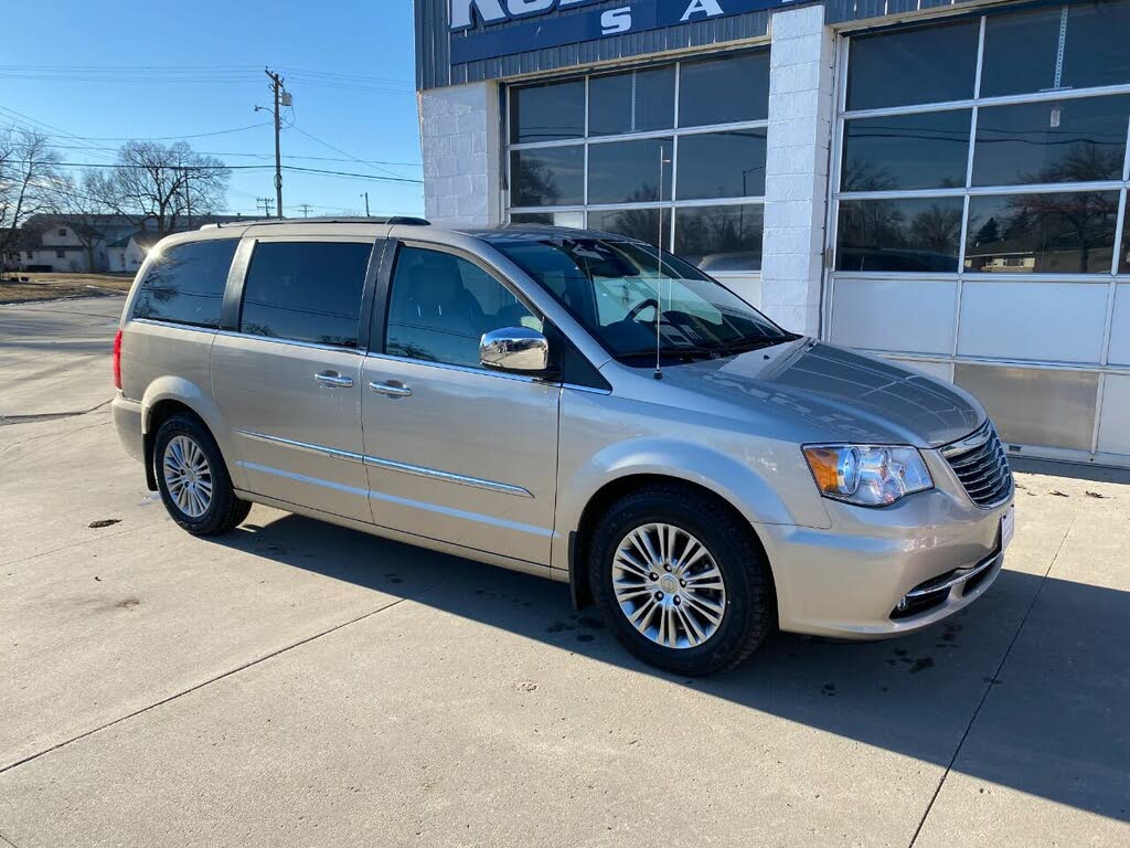 used chrysler vans