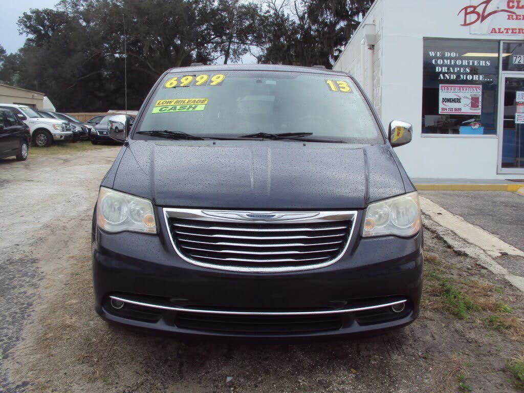 Used Chrysler Town Country For Sale Right Now Cargurus