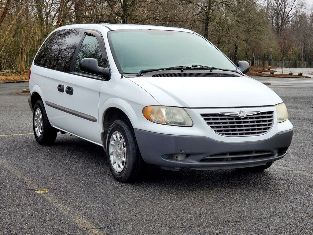 2002 chrysler voyager lx