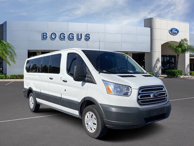 ford 40 passenger van