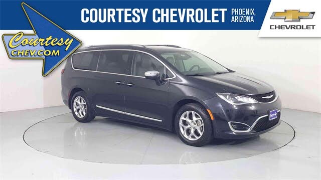 2017 chrysler pacifica limited for sale near me