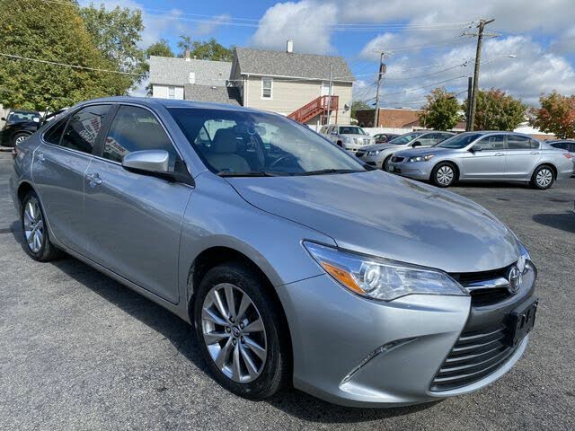 Used 2017 Toyota Camry XLE For Sale (with Photos) - CarGurus