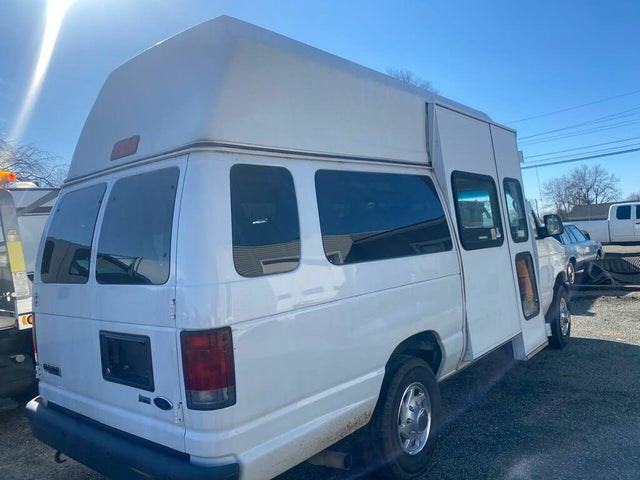 Used 10 Ford E Series E 350 Super Duty Extended Cargo Van For Sale With Photos Cargurus
