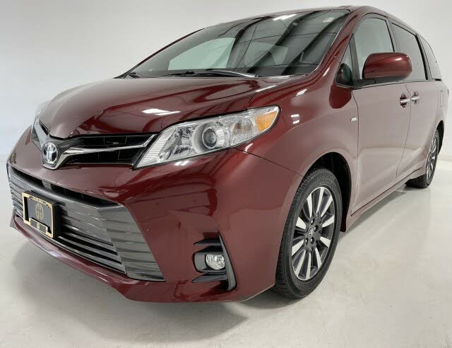 2019 toyota sienna xle premium awd passenger van