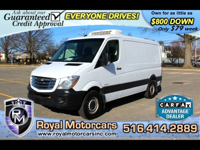 freightliner van dealer