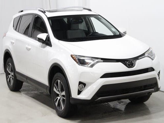 2018 Toyota RAV4 XLE for Sale in Des Moines, IA - CarGurus