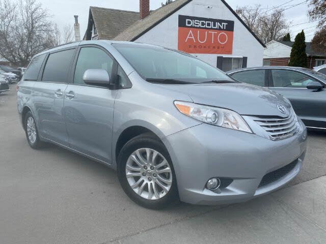 toyota sienna van for sale near me