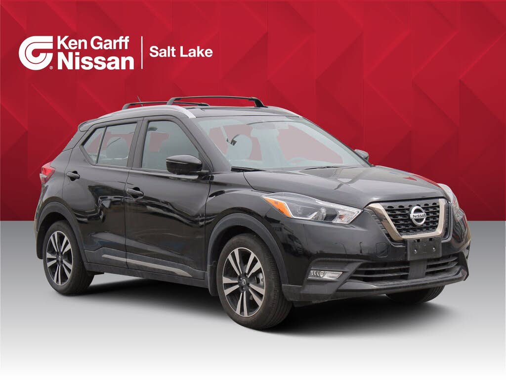 cargurus nissan kicks