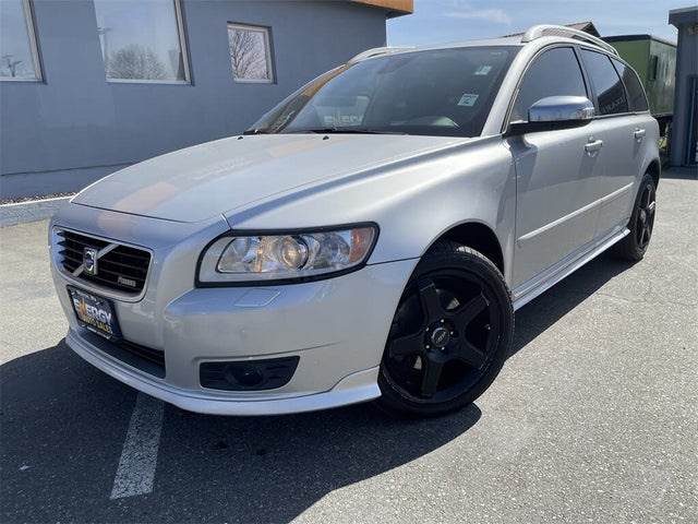 2010 Volvo V50 Pic 8234500657159002329 1024x768 ?io=true&width=640&height=480&fit=bounds&format=jpg&auto=webp