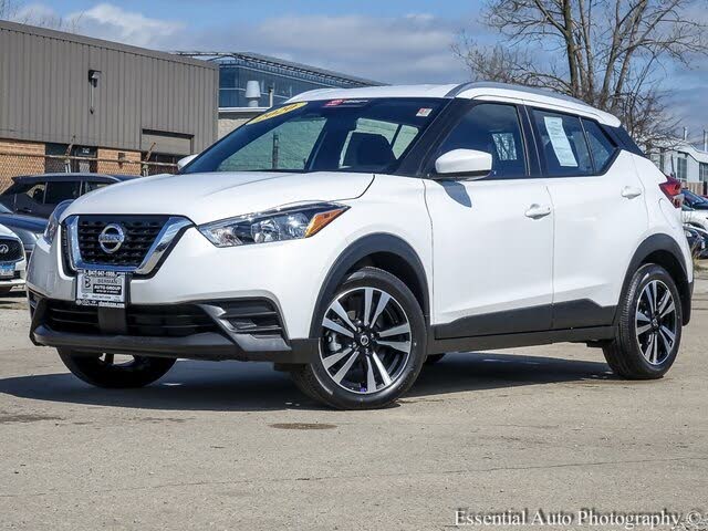 cargurus nissan kicks