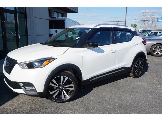 nissan kicks cargurus