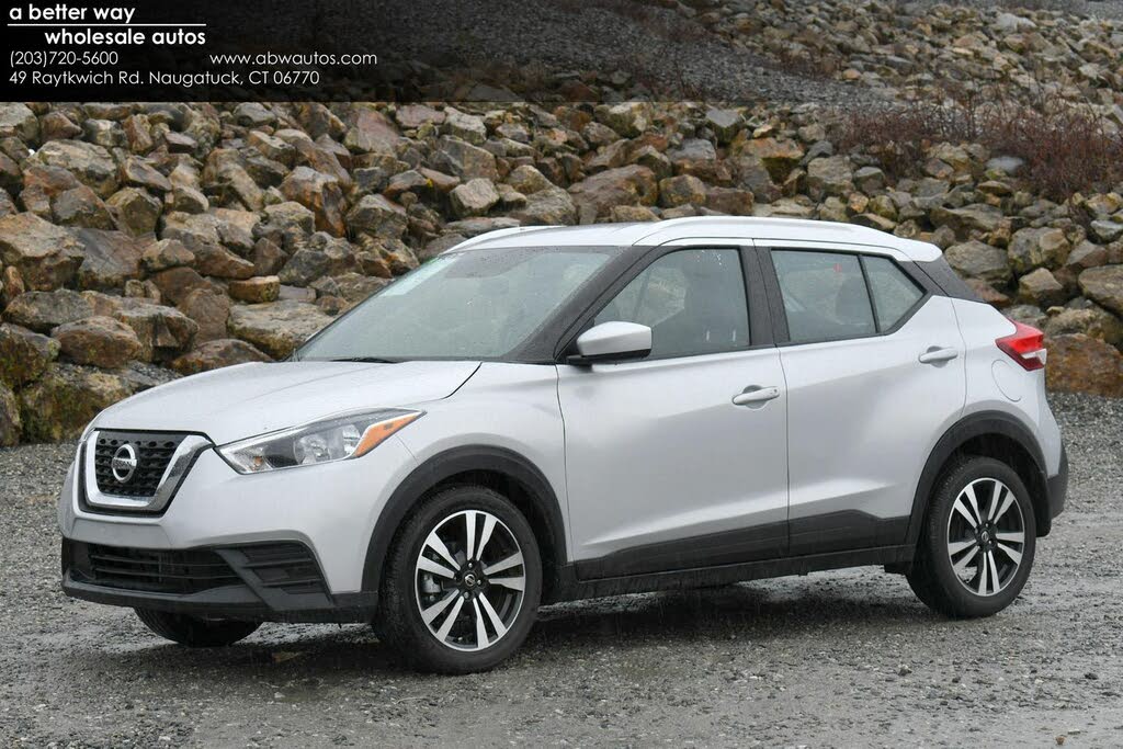 2019 nissan kicks near me