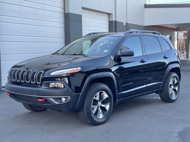 Jeep Cherokee Trailhawk 4WD for Sale in Chicopee, MA