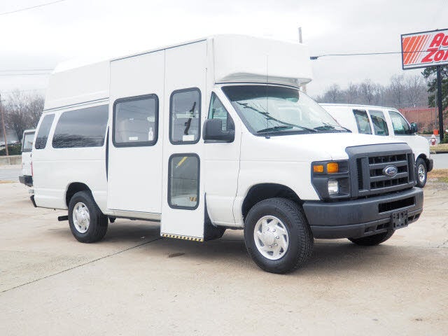 Used 02 Ford E Series E 350 Super Duty Xl Extended Passenger Van For Sale With Photos Cargurus