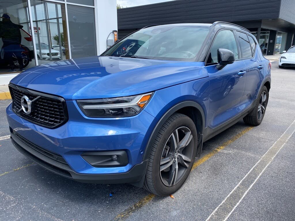 Used 19 Volvo Xc40 T4 R Design Fwd For Sale With Photos Cargurus