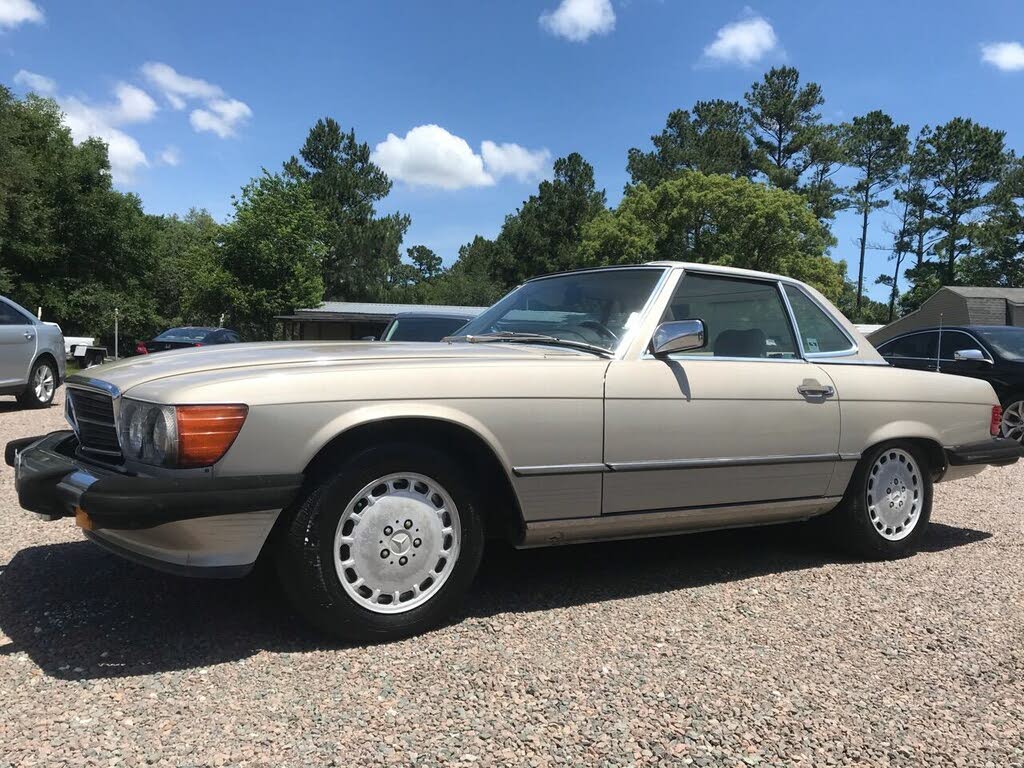 Used 19 Mercedes Benz Sl Class 560sl For Sale With Photos Cargurus