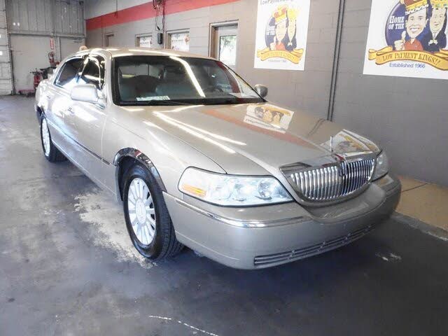 2005 lincoln town car transmission