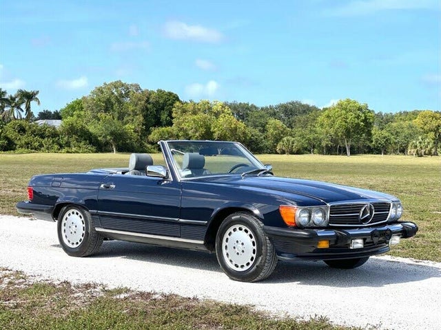 Used 19 Mercedes Benz Sl Class 560sl For Sale With Photos Cargurus