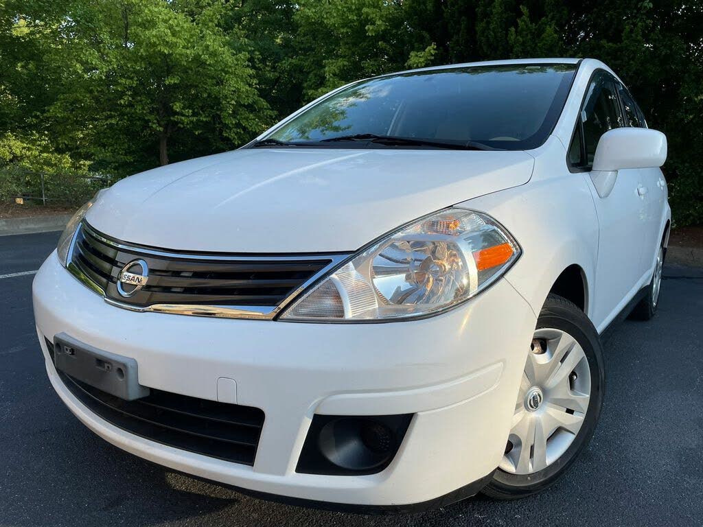 Used 2011 Nissan Versa 1.8 SL Hatchback For Sale (with Photos) - CarGurus