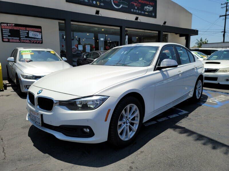 Used 17 Bmw 3 Series 3i Sedan Rwd For Sale With Photos Cargurus