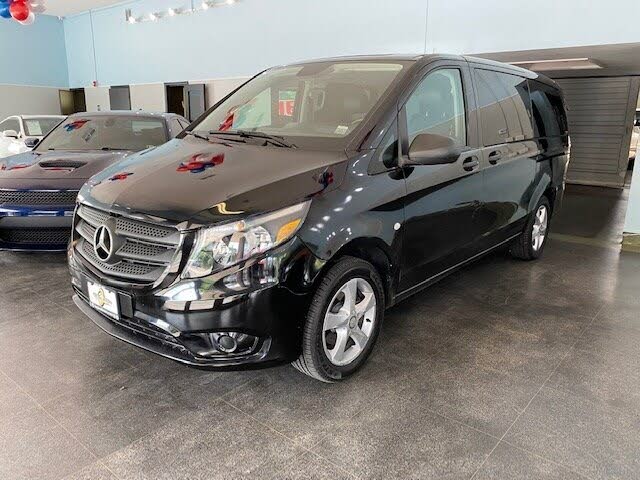 mercedes benz metris 2018