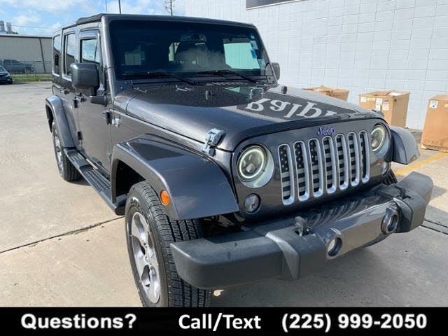 Used 16 Jeep Wrangler Unlimited Sahara 4wd For Sale With Photos Cargurus