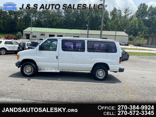 Used Ford E Series E 350 Super Duty Chateau Passenger Van For Sale With Photos Cargurus