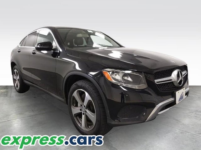 Used 17 Mercedes Benz Glc Class Glc 300 Coupe 4matic For Sale With Photos Cargurus