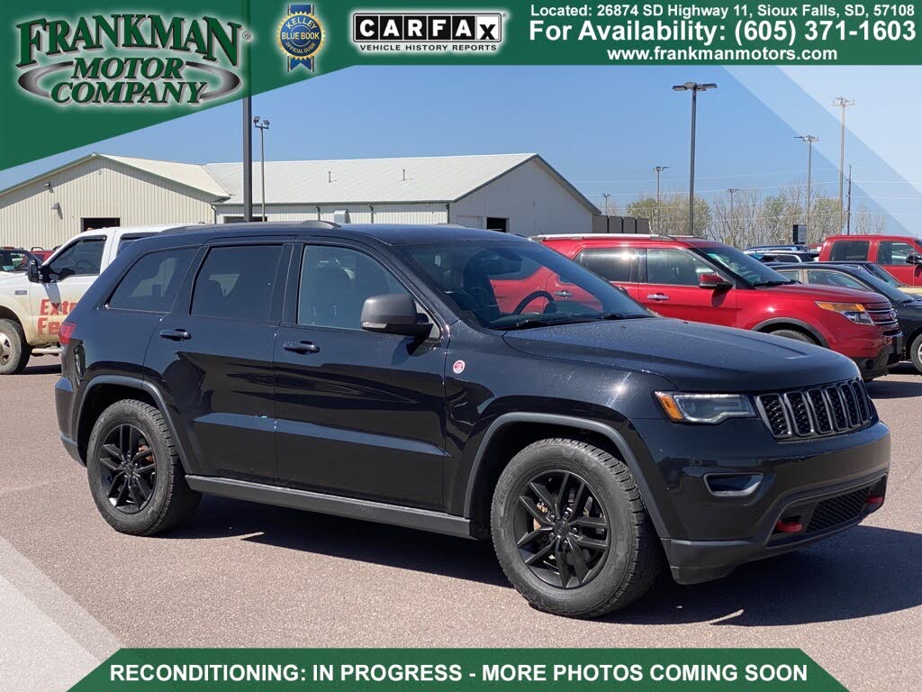 Used 17 Jeep Grand Cherokee Trailhawk 4wd For Sale With Photos Cargurus