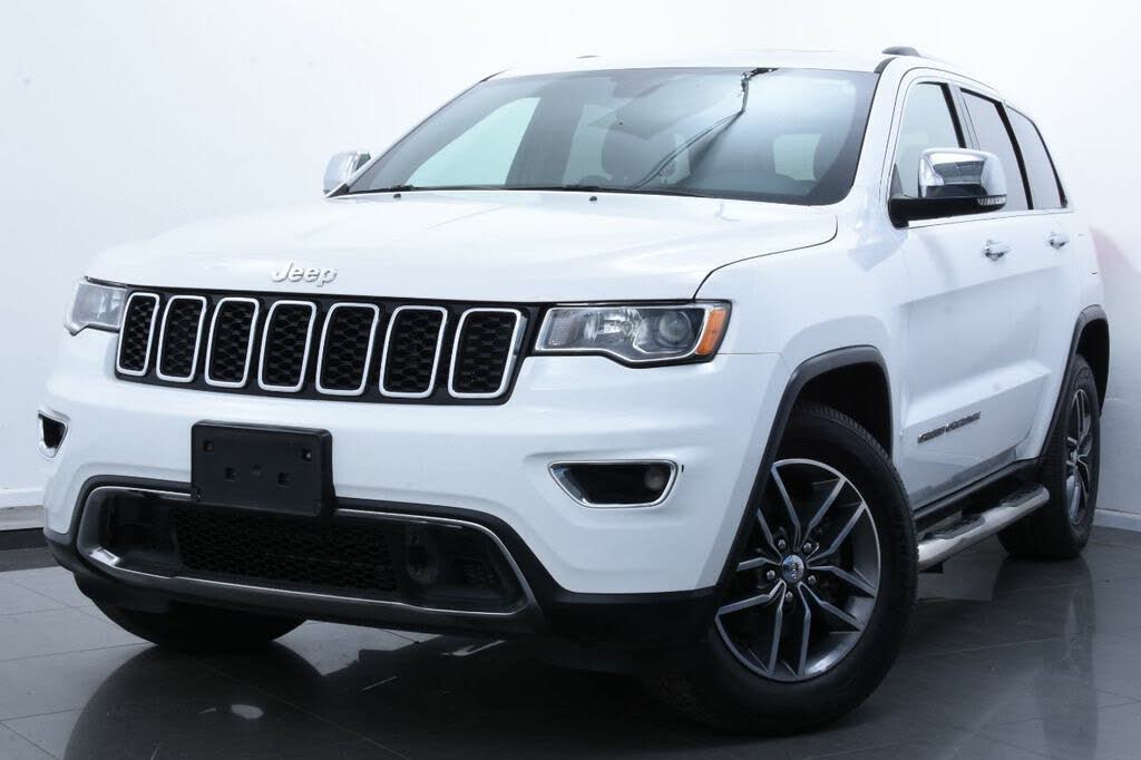 Used 18 Jeep Grand Cherokee For Sale With Photos Cargurus