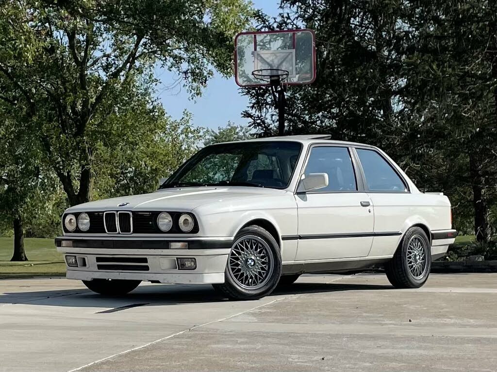 e30 318is for sale