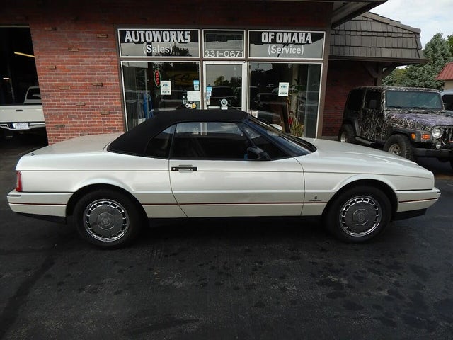 1992 Cadillac Allante FWD