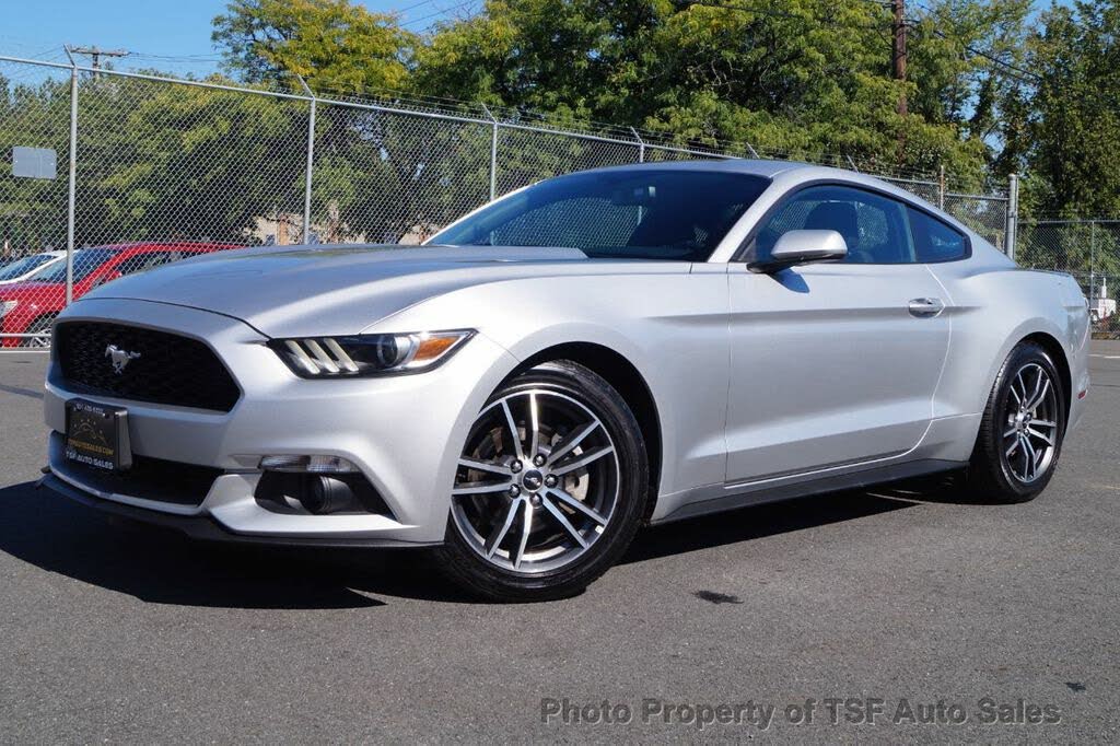 Used 17 Ford Mustang Ecoboost Coupe Rwd For Sale With Photos Cargurus