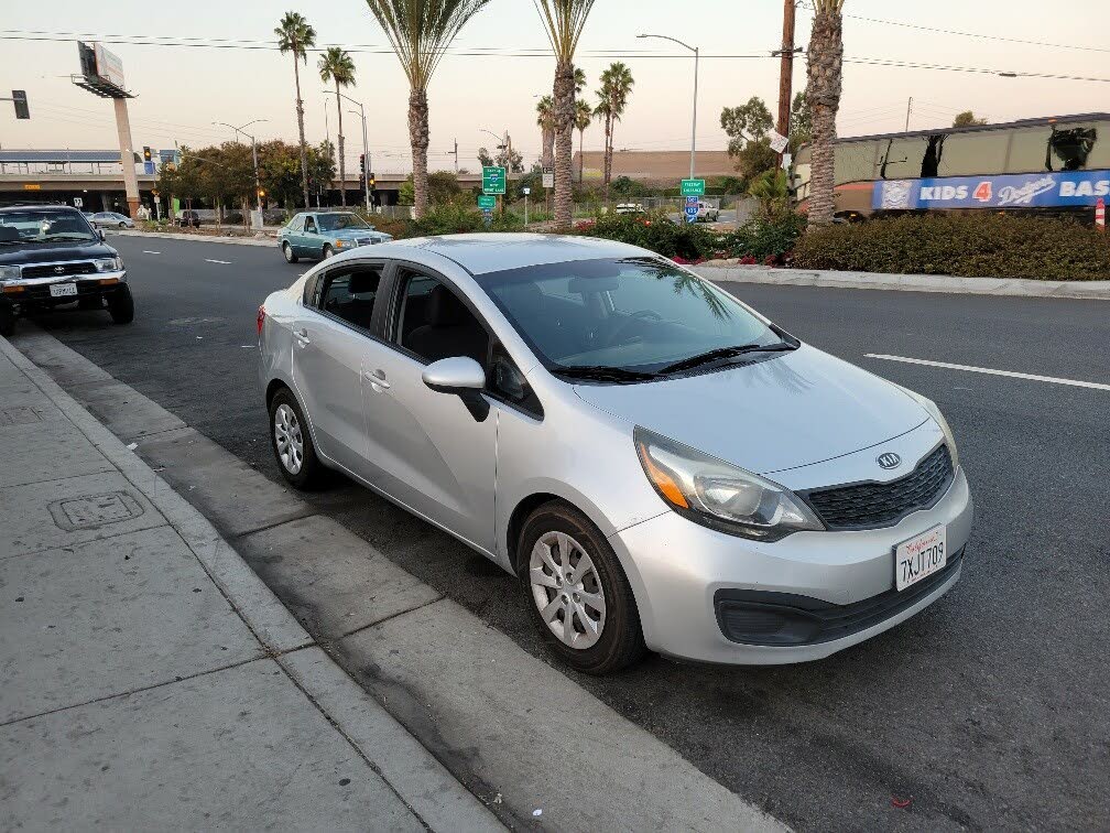 Used 14 Kia Rio For Sale With Photos Cargurus