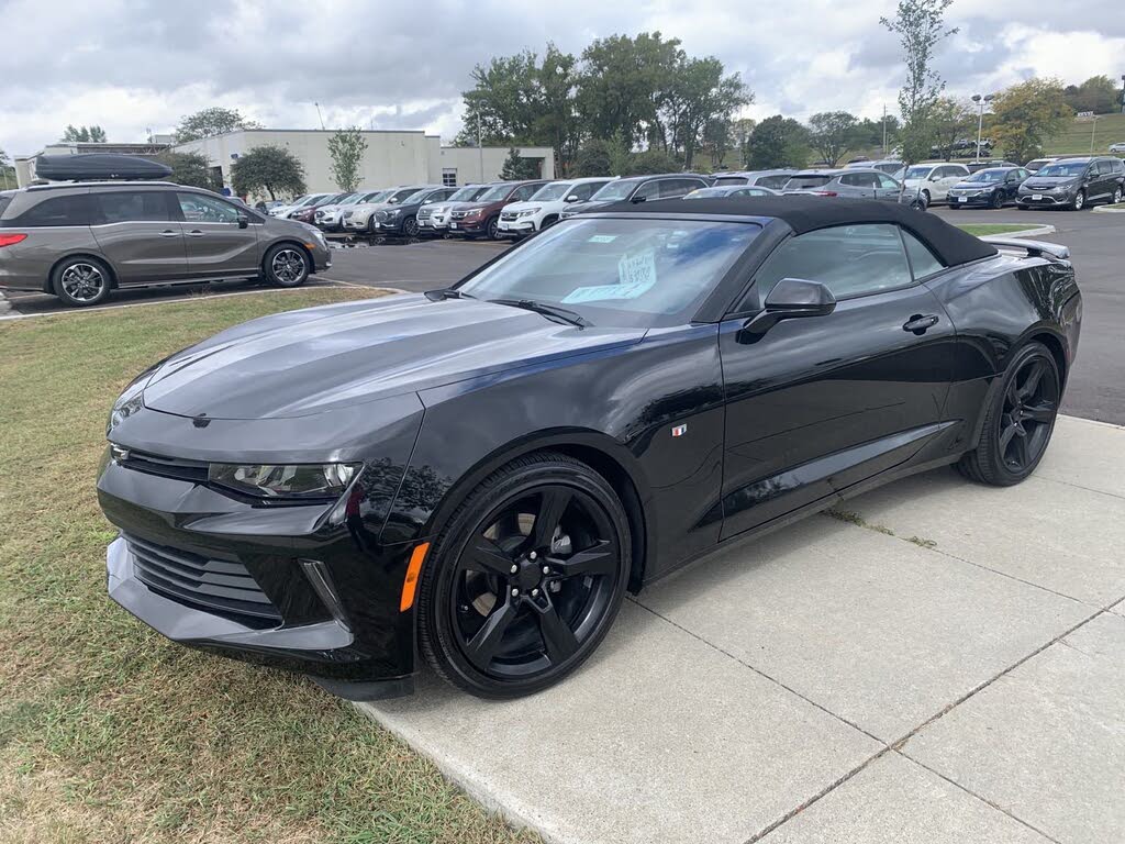 Used 2018 Chevrolet Camaro 2lt Convertible Rwd For Sale With Photos Cargurus