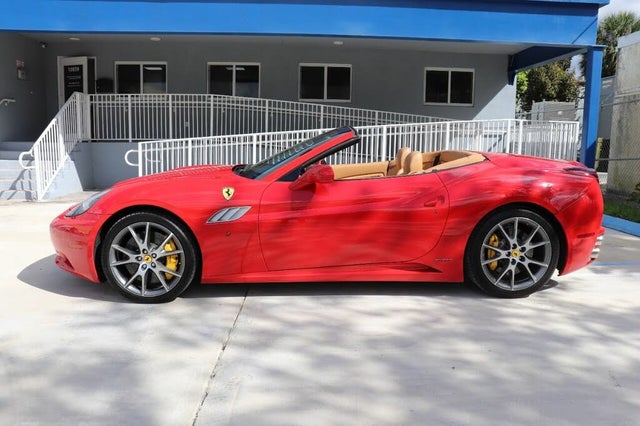 2013 Ferrari California Roadster