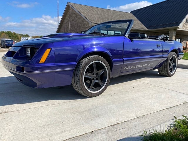 1986 Ford Mustang LX Convertible RWD