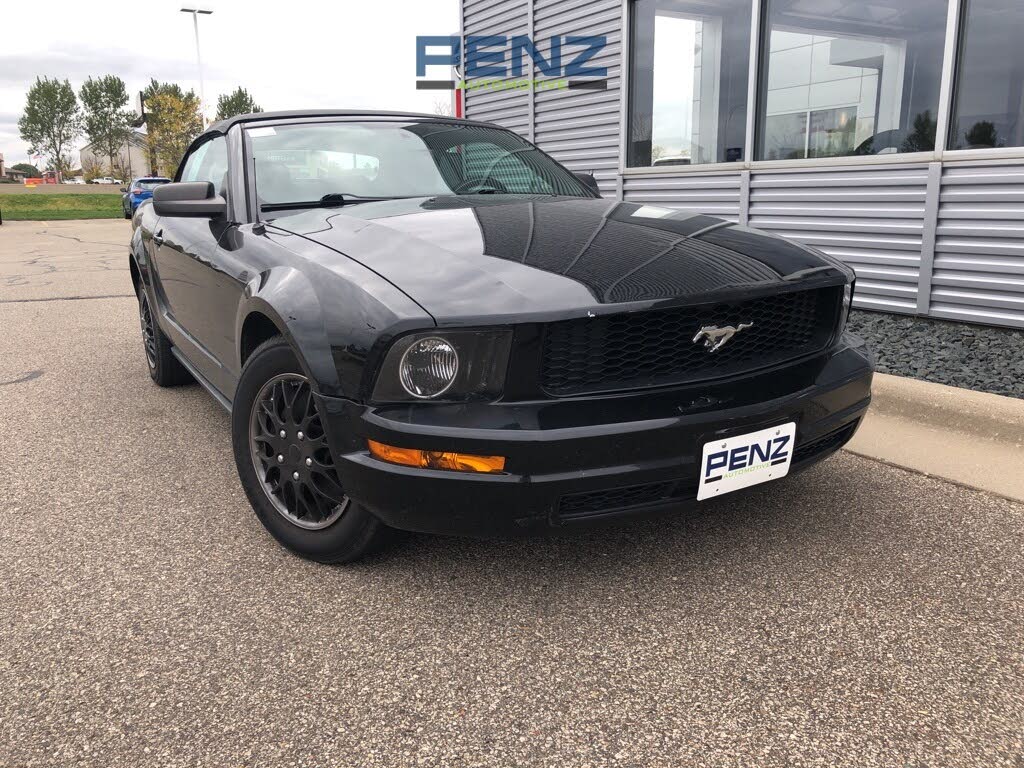 mustang for sale beloit wi 2006