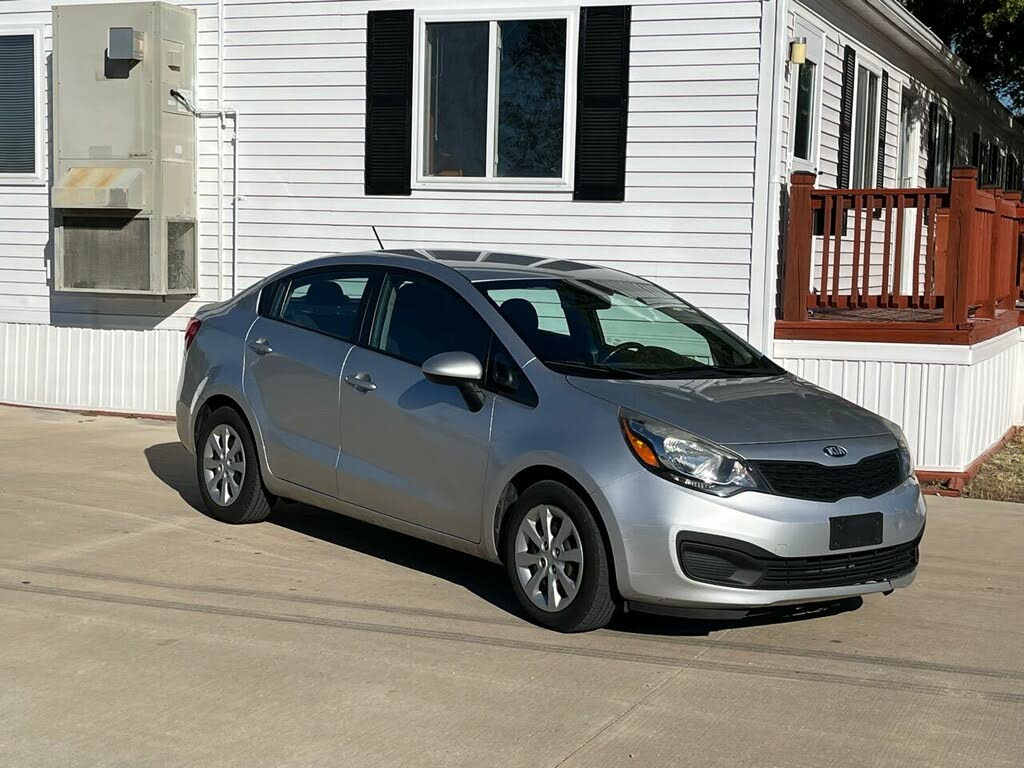 Used 14 Kia Rio For Sale With Photos Cargurus