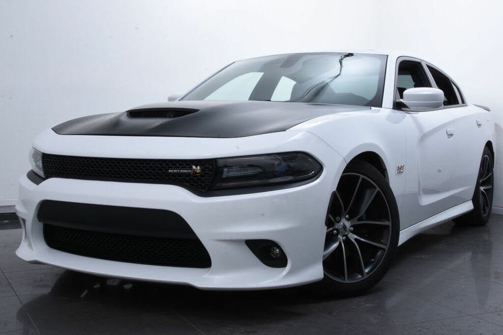 2018 dodge charger scat pack