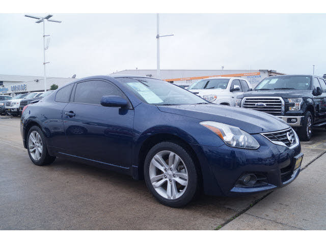 2013 Nissan Altima Coupe 2.5 S