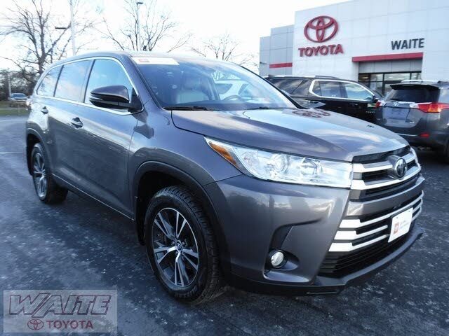 Used 2017 Toyota Highlander for Sale in Syracuse, NY (with Photos 