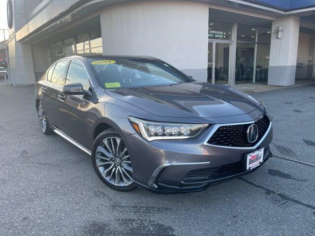2018 Acura RLX FWD with Technology Package